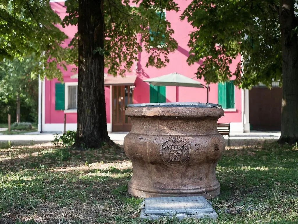 Villa Camurana Medolla 0*,  Italien